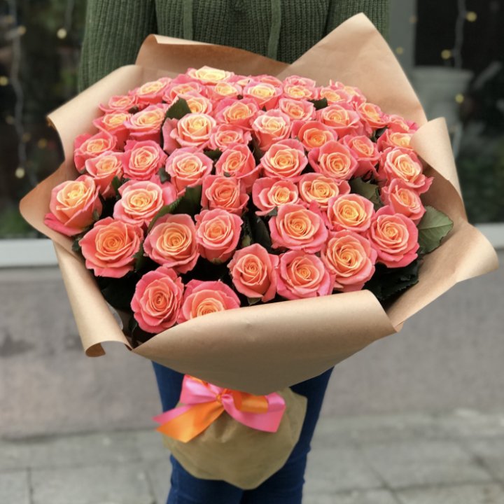 55 роз мисс пигги в Казани