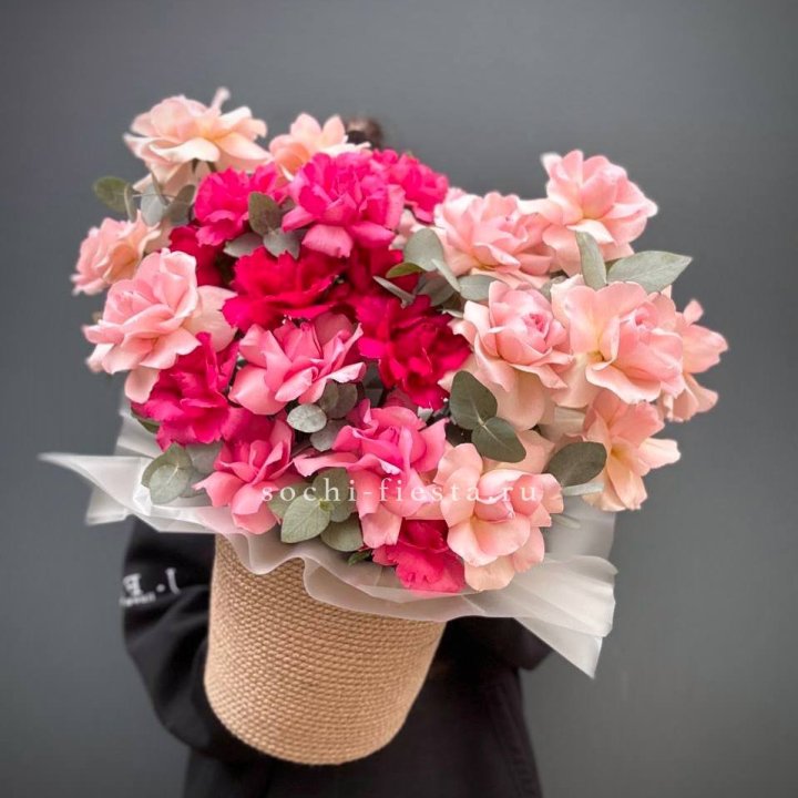 23 Французские розы Микс в боксе в Казани