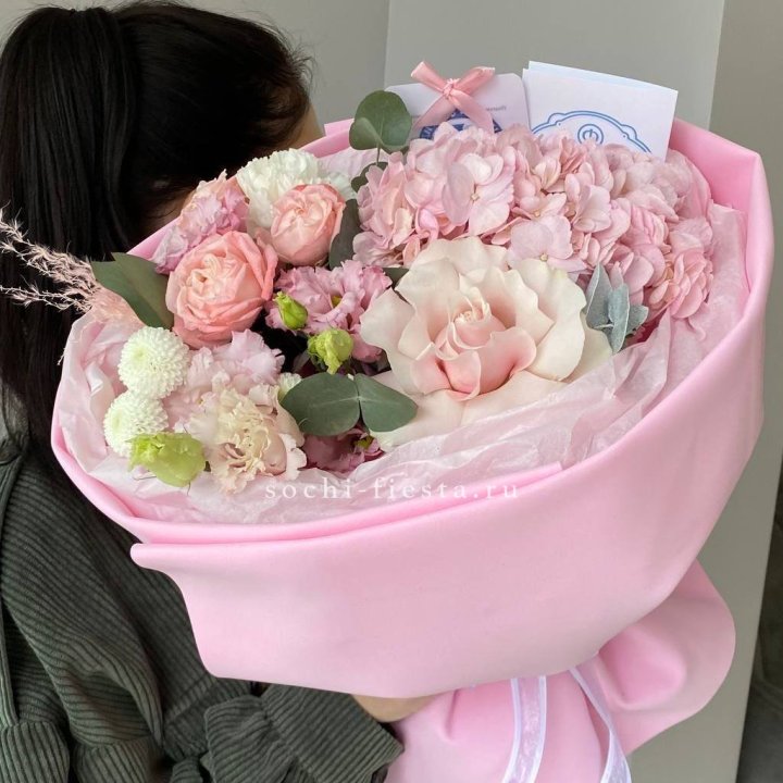 Авторский букет "Пинки" в Казани