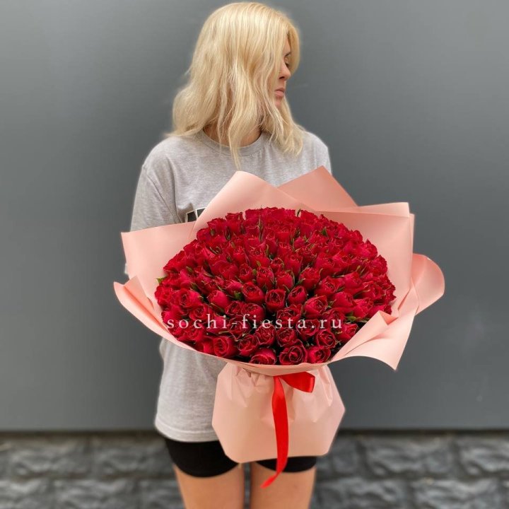 101  красная кенийская роза  в Казани