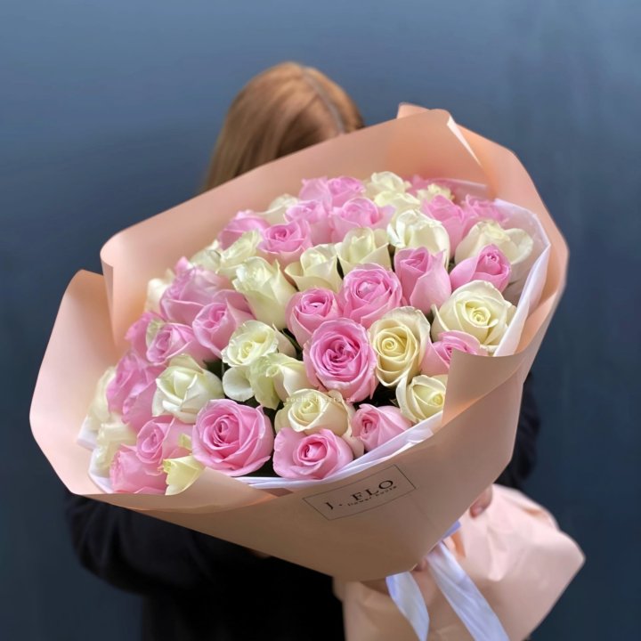 55 роз микс нежности в Казани