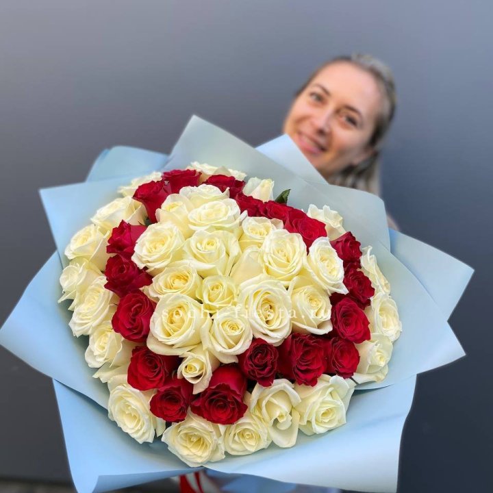 51 роза "Сердце" в Казани
