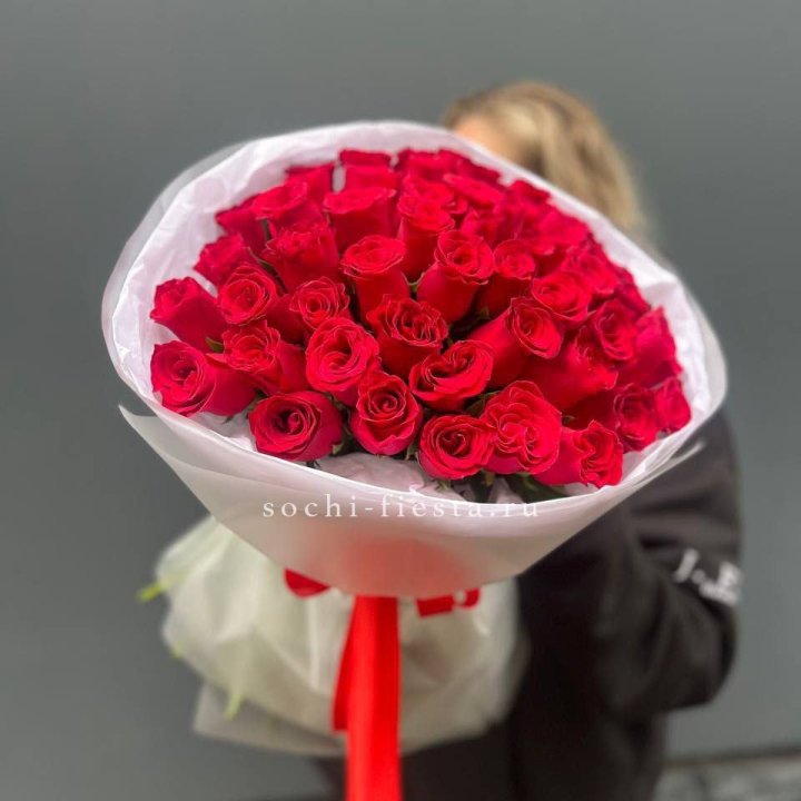 55 красных роз "Амелия" в Казани