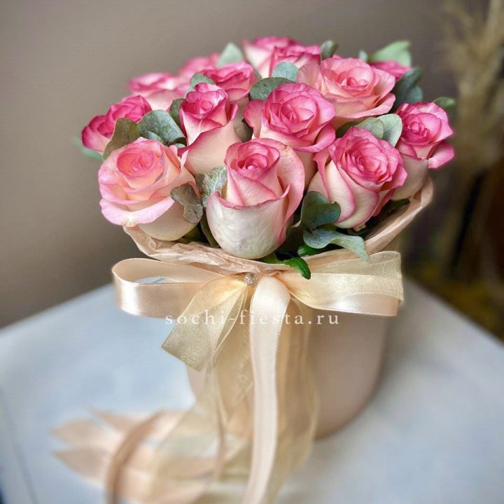 19 Роз Джумилия в коробке в Казани