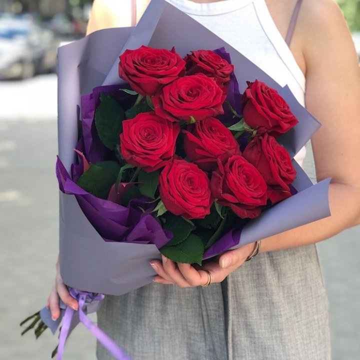 9  красных роз №1 в Казани