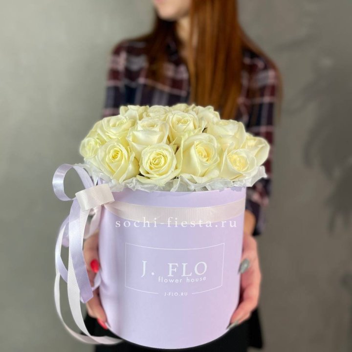 25 роз в цилиндре  в Казани