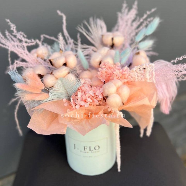 Авторский бокс с сухоцветами №3 в Казани