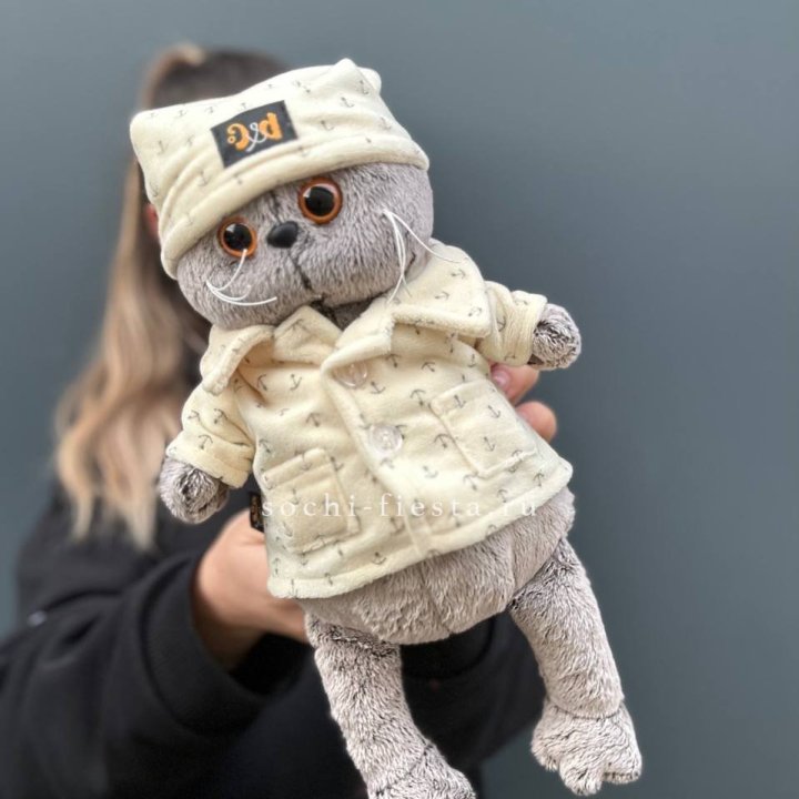 Кот Басик в пижаме в Казани