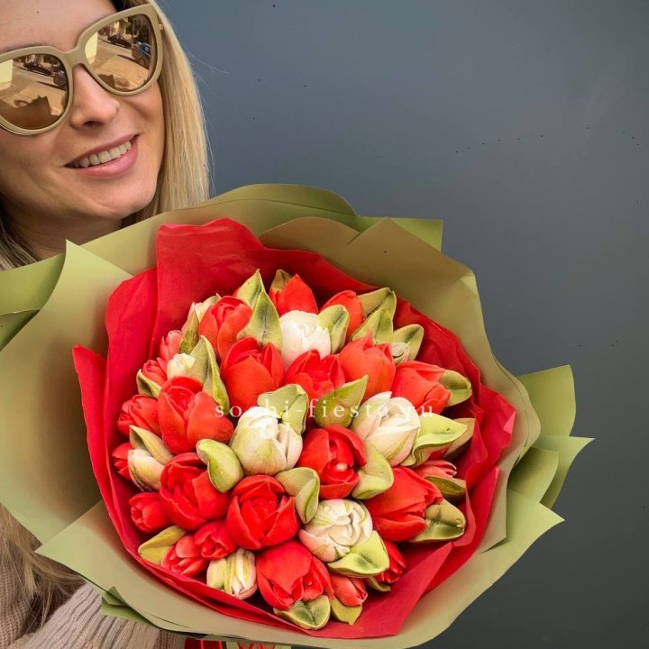 Зефирный букет из тюльпанов в Казани